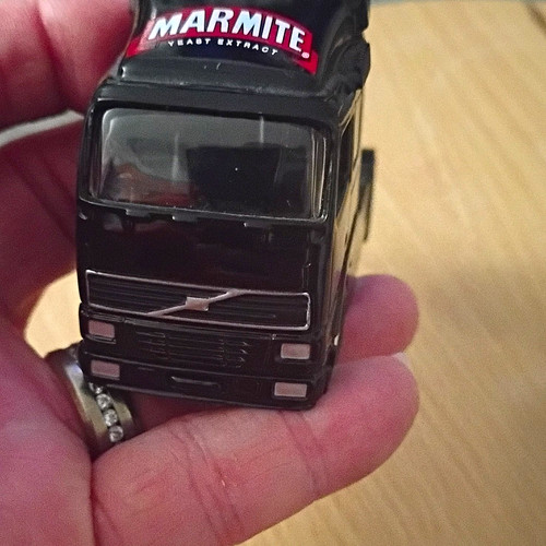 Marmite yeast extract black - yeast,