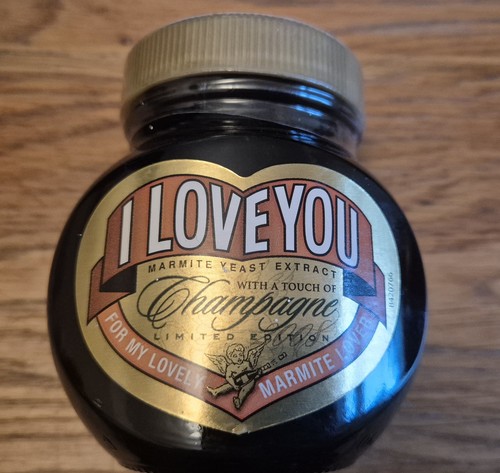 Marmite love you champagne - marmite,